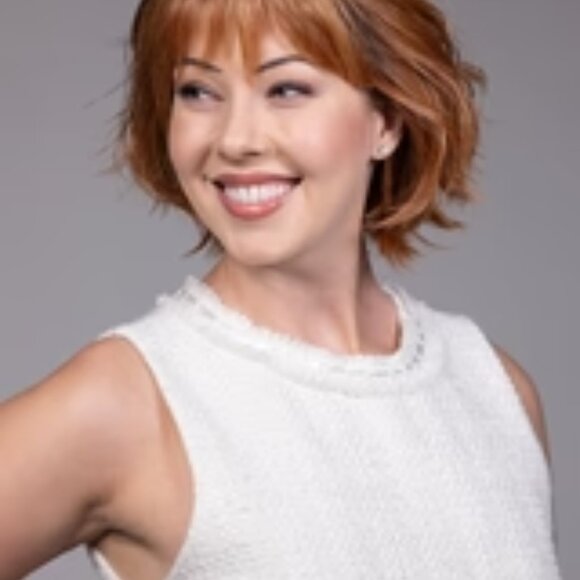 Belle Tress heat friendly wig - Picture 2 of 11